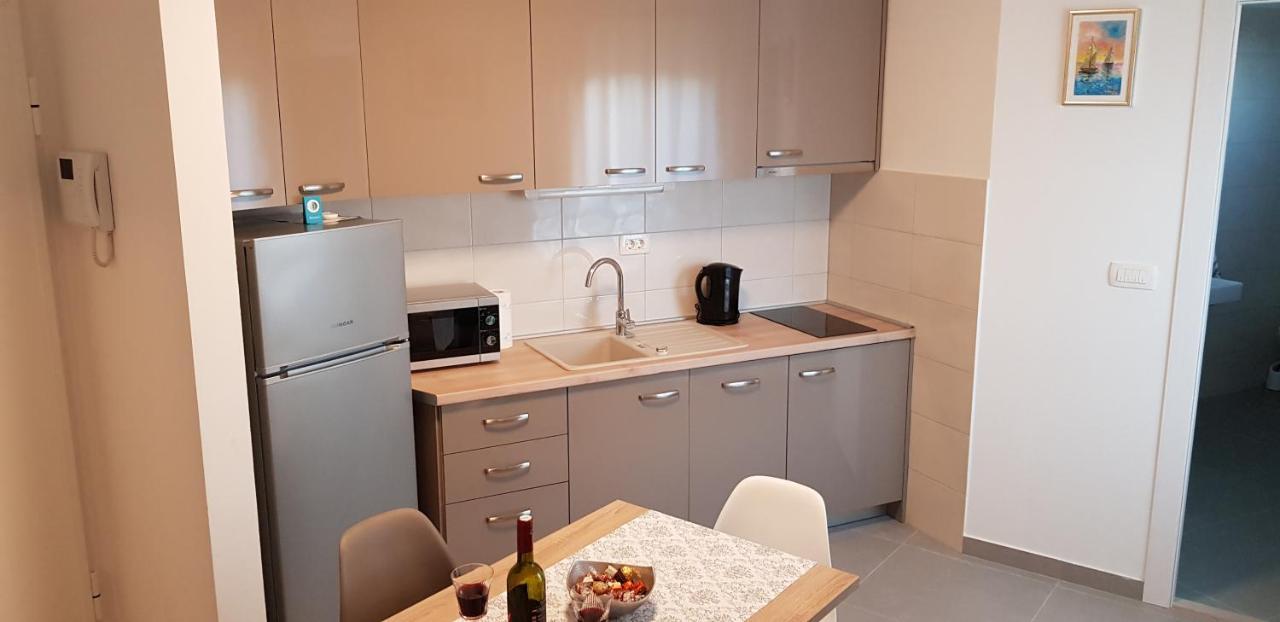 Salsa Split - Cozy Apartment Екстер'єр фото